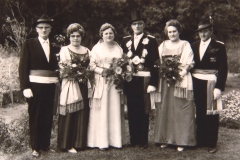1967! König Johann Zmyslony mit seiner Königin Käthe und seinem Gefolge Johann und Johanna Baumann sowie Paul und Dora Laarmanns!