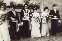 1974! König Alois Krebbers mit seiner Königin Klara und seinem Gefolge Fritz und Alwine Roeloffs sowie Johann und Elli Becker!