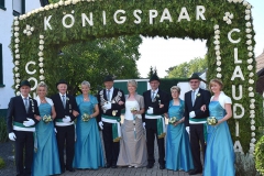 2016! König Conny de Jong mit seiner Königin Claudia und seinem Gefolge v. l. Wilhelm und Gaby Hübert, Theo und Regina Krebber, Bernd und Walburga Klemmer sowie Norbert und Lucie Raap!